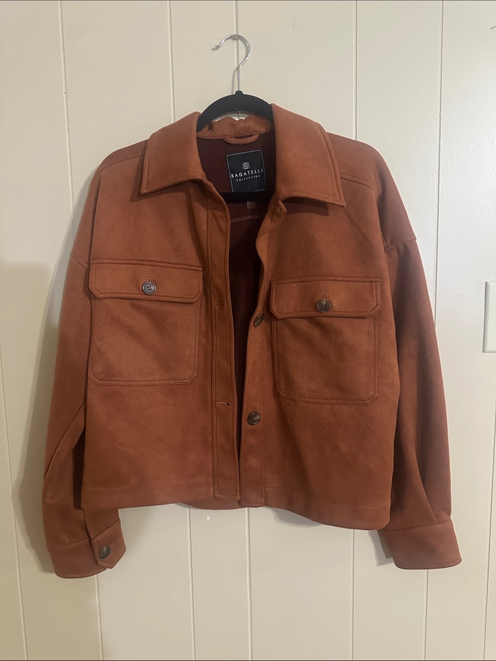 Bagatelle Women’s Suede-Look Chest Pocket Jacket in Rust Brown